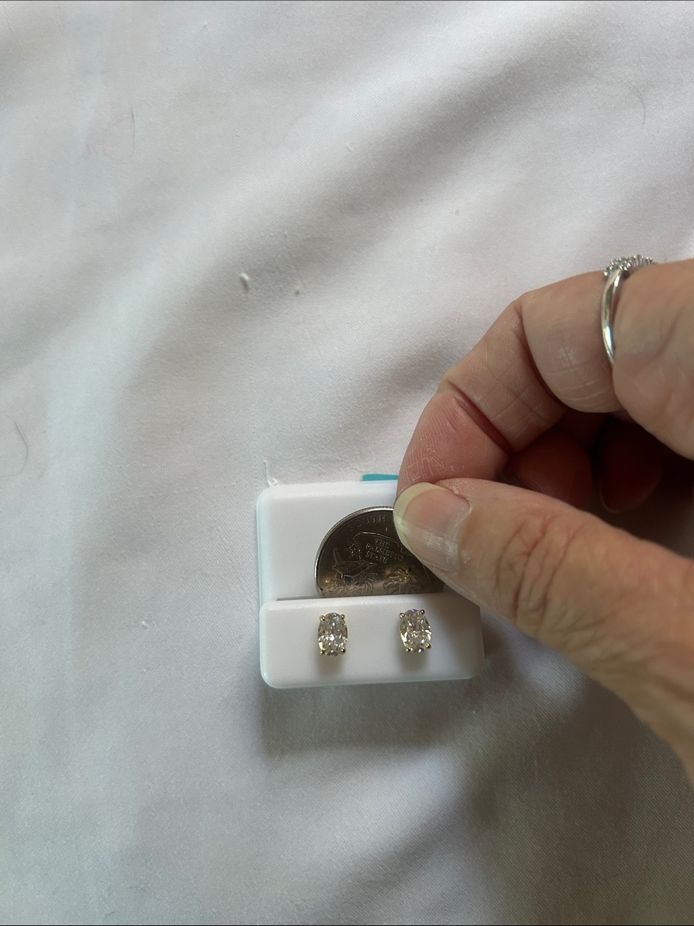 2 CT moissanite oval earrings